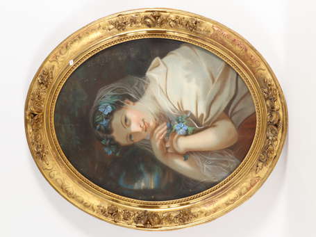 ECOLE XIXe - Portrait de femme à la couronne de 