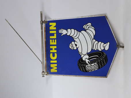 MICHELIN : Enseigne composée d'une Plaque émaillée