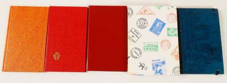 Lot de petits carnets de stock neufs + Classeurs 