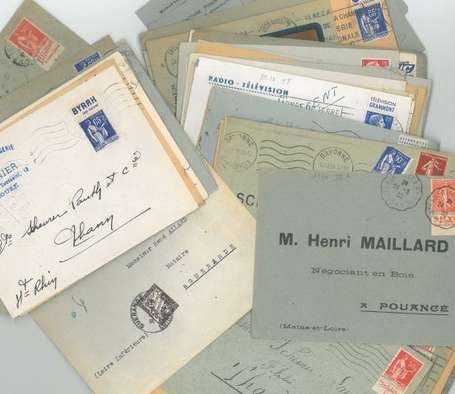 Lot de 110 lettres timbres avec publicité a voir