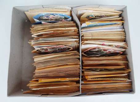 Boite en carton contenant un gros los de timbres 