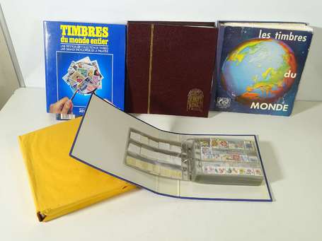 Dans un carton 5 Albums de timbres du Monde N++/N+