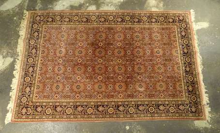 TAPIS Orient laine et coton, le champ rose meublé 