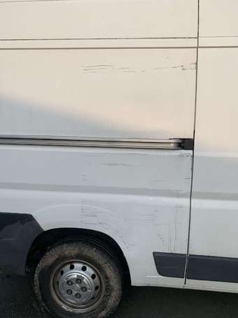 Ctte Fourgon Fiat Modèle : DUCATO  CZ-867-WP Type 