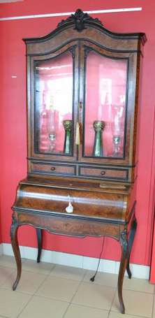 Bureau vitrine en acajou et placage d'acajou et 