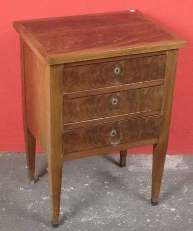 Commode chiffonnière en placage d'acajou 3 tiroirs