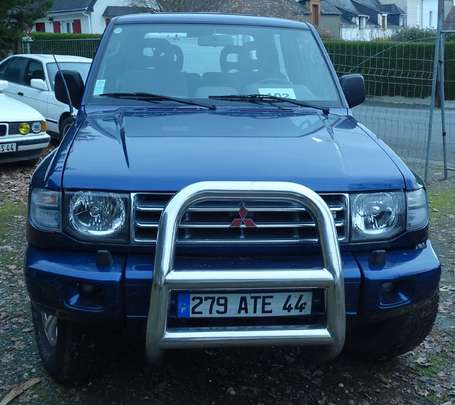 Vp CI MITSUBISHI Modèle : PAJERO  3.5 V6 Pack279 