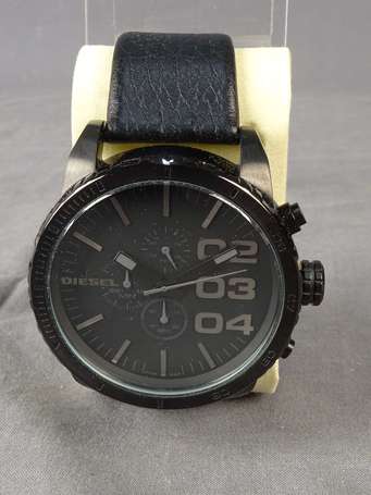 Montre bracelet homme Diesel, le boitier d'acier 