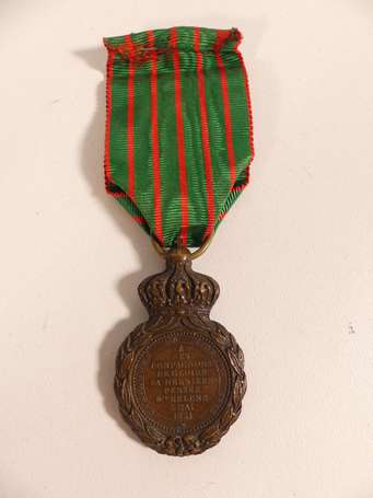 Mil - Médaille Ste Hélène - ruban postérieur de la