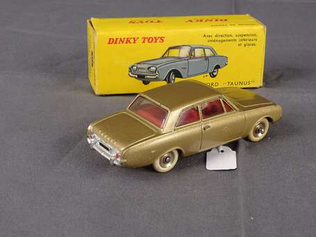 Dinky toys - Ford Taunus, couleur or - Légers 