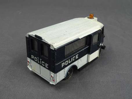 Dinky toys France- Citroen 1200k police complet , 