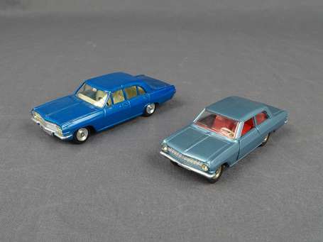 Dinky toys - 2 véhicules :  Opel Reckord coupé , 