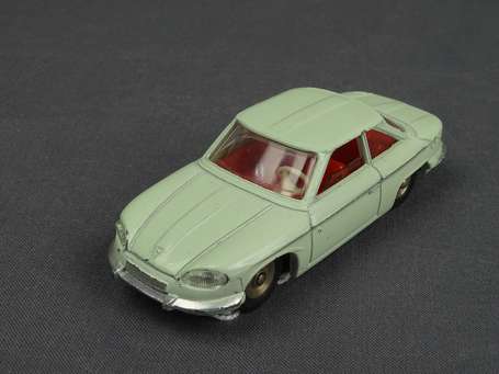 Dinky toys France- Panhard 24 CT , vert tilleul, 