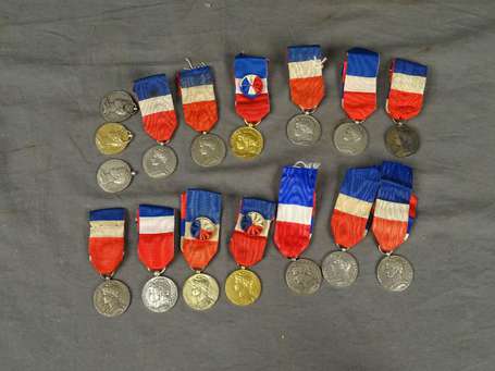 Civ - Lot d'une quinzaine de médailles du travail