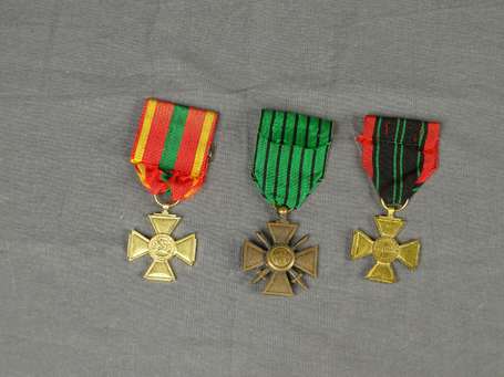 Lot de 3 médailles croix de guerre 39/40 croix de 