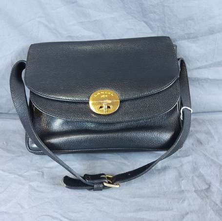 LANCEL Sac bandoulière porté épaule en cuir grainé