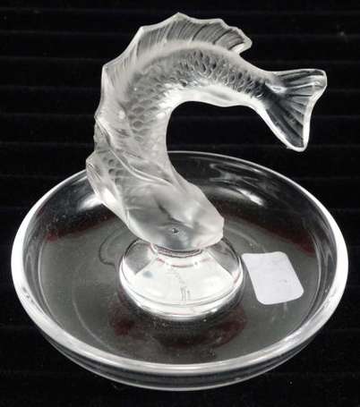 Lalique Baguier en cristal, la prise moulé d'un 