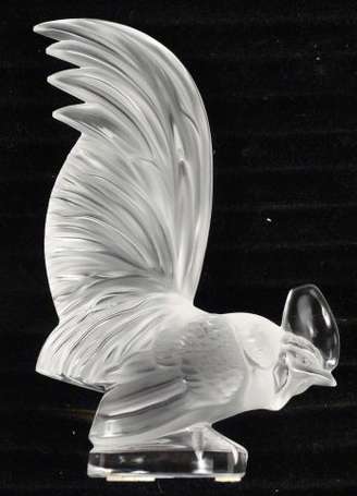 Lalique Presse papier coq nain en verre moulé 