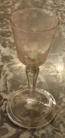 Verre à liqueur en verre XVIIIè H.10 cm