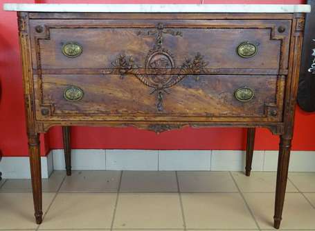 Commode en bois teinté ouvrant à deux tiroirs à 