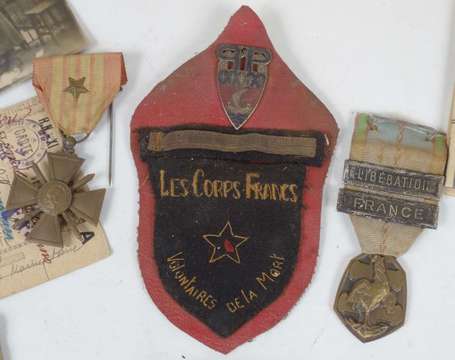 Lot de médailles , Croix de guerre 1939, médaille 