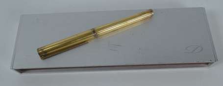 Dupont stylo plume en vermeil dans sa boite avec 