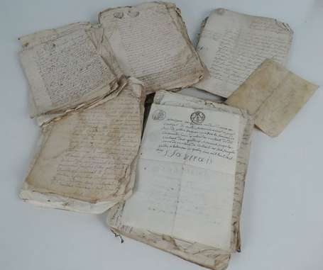 Lot de document notarié et divers XVIIIé et XIXé 