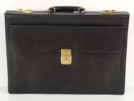 JELEN. Attaché-case en cuir grainé noir à trois 