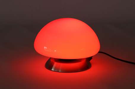 Lampe champignon à intensité variable, le 