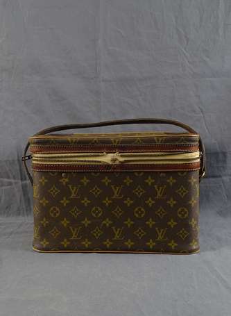 LOUIS VUITTON - Vanity case en toile monogram et 