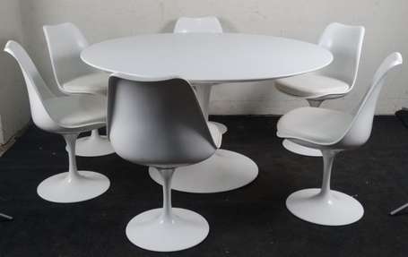 KNOLL International d'après Eero SAARINEEN, table 