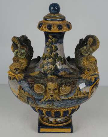 Italie - Vase bouteille en faïence polychrome à 