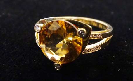 MAUBOUSSIN - Bague en or jaune 18K (750°/00) 