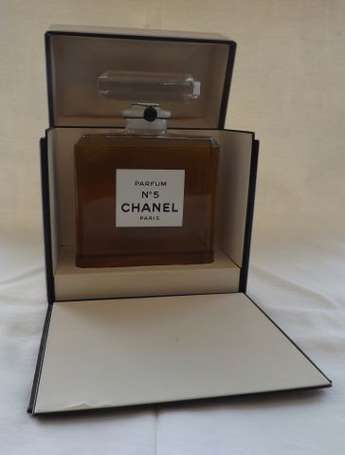 CHANEL n°5 Parfum 900 ml, n°1238/2000