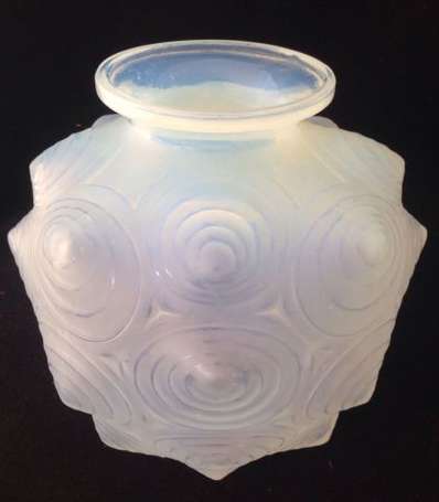 SABINO - Vase à panse renflée en verre moulé 