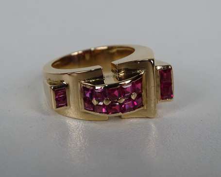 Bague tank en or jaune 18K (750°/00) ornée de 