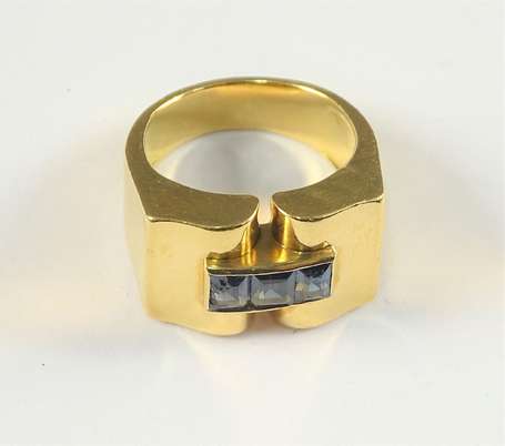 Bague tank en or jaune 18K (750°/00), le pont 