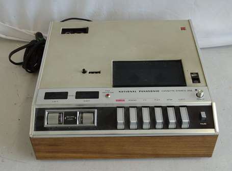 PANASONIC - Lecteur de cassettes Stereo 256 Circa 