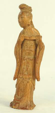 CHINE - Guanyin. Statuette en bois exotique 