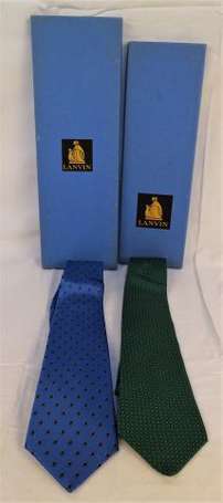 LANVIN - Lot de deux cravates en soie. En boîtes.