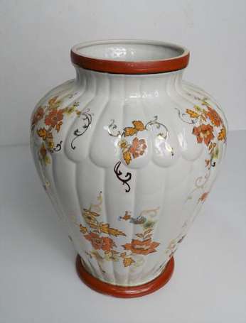 COULEUVRE - Vase balustre à godrons en porcelaine 
