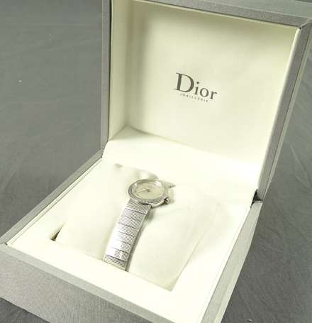 DIOR - Montre bracelet de dame modèle Baby D par 