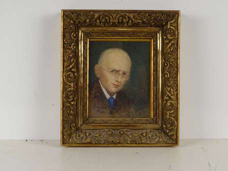 HERMANT (Fin XIXé - Début Xxé) Portrait d'homme. 