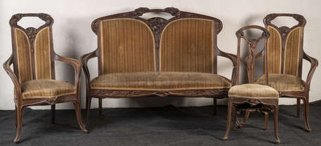 MAJORELLE Louis (1859-1926) Mobilier de salon dit 