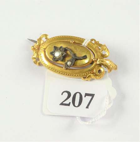 Broche ancienne en or jaune 18K (750°/00) de forme