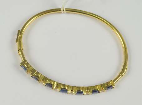 Bracelet demi-jonc en or jaune 18K (750°/00) serti