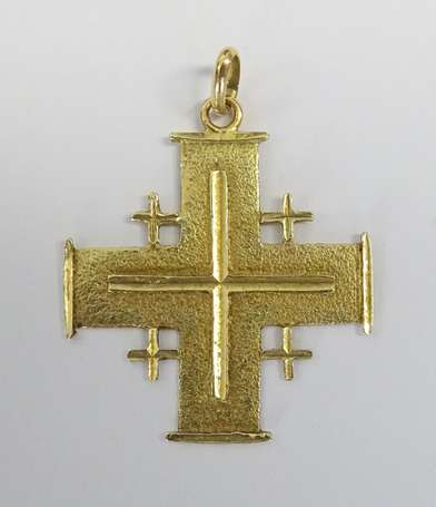 Pendentif croix en or jaune 18K (750°/00) P. 2,4 