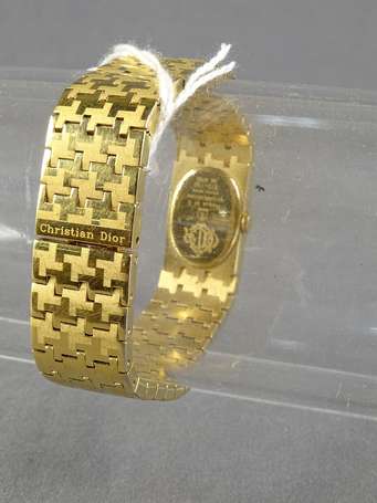 DIOR - Montre bracelet de dame plaqué or, cadran 
