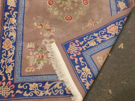 Tapis indochinois (chaine, trame et velours en 