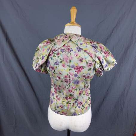 KENZO - Veste en coton décor floral fond pastel 